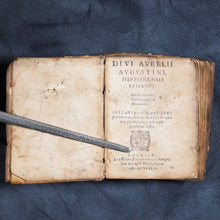 Load image into Gallery viewer, Augustinus, Aurelius, Heiliger. 1594. Divi Aurelii Augustini hipponensis episcopi Meditationes, Soliloquia & Manuale.