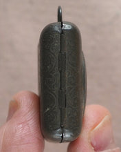 Load image into Gallery viewer, Crowther, Alice. Golden Thoughts from great authors. Bryce, David & Son. Glasgow. Circa 1900.