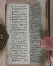 Load image into Gallery viewer, Petit almanach Universel Pour l’année M.D.CC.XVIII, Le. Moetjens, Adrian. La Haye. 1717.