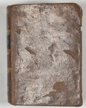 Load image into Gallery viewer, Petit oracle des amans, ou, Les horoscopes de l'amour, mis en rébus : ouvrage dans lequel chacun peut trouver toutes les vérités plaisantes qui le concernent. Castiaux, Libraire. Lille. Circa 1822.