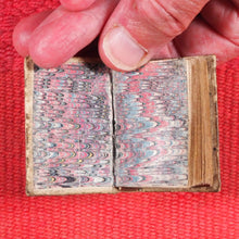 Load image into Gallery viewer, Heures de Cour contenant les sept offices de la semaine. Les 7 pseaumes, Vespres, Hymns & Les Litan avec les Prieres du matin & du soir & les Oraisons devant et apres le Commun. Publication Date: 1676 CONDITION: VERY GOOD