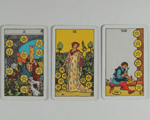 Load image into Gallery viewer, Traveller's Tarot. A.E. Waite. Artist Pamela Coleman Smith. Rider & Co. 1975.