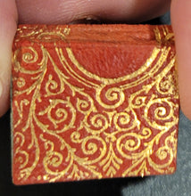 Load image into Gallery viewer, Kordeh Avesta c1900