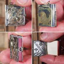 Load image into Gallery viewer, Kleinste Wiener Kochbuch der Welt, Das. >>MINIATURE COOKBOOK<< Publication Date: 1905 CONDITION: VERY GOOD