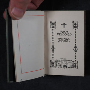 Moore, Thomas. Irish Melodies. Bryce & Son. Glasgow. Circa 1889.