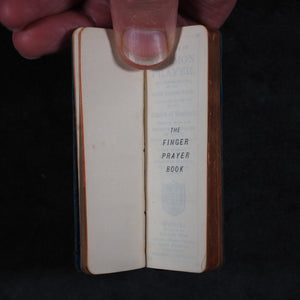 Finger Prayer Book. Common Prayer. University Press London : Henry Frowde, Oxford Warehouse, Amen Corner London. 1899.