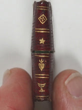 Load image into Gallery viewer, Conseiller des Graces, dédié aux Dames, anée 1817. Marcilly. Paris. [1816].
