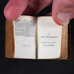 Holy Bible containing the Old and New Testaments; translated out of the original tongues... compared and revised. David Bryce & son Glasgow. Henry Frowde, Oxford University Press Warehouse, Amen Corner, London. 1901.