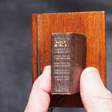 Load image into Gallery viewer, Holy Bible containing the Old and New Testaments; translated out of the original tongues, and with the former translations diligently compared and revised. Oxford University Press. American Branch. New York. 1919.
