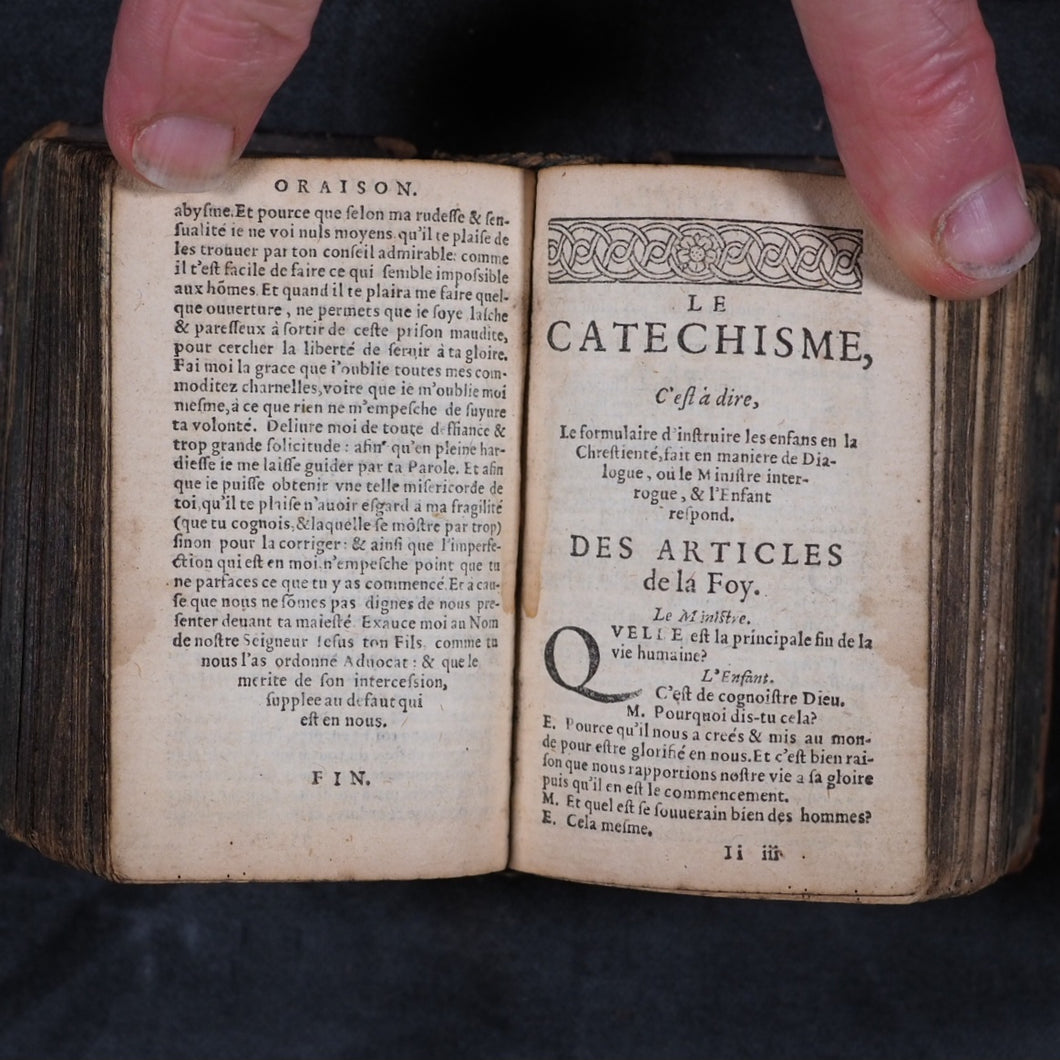 Marot, Clément, and Théodore de Bèze. Les C.L. Pseaumes de David Mis en Rime Françoise [with] La forme des prières ecclésiastiques. 1593. [with] De C.L. Psalmen Davids, Delft, 1594.