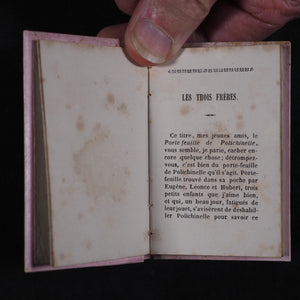 Resbecq, Adolphe Charles Thédore Fontaine de. Le Portefeuille de Polichinelle. Marcilly, A. Rue St. Jacques, 10.&nbsp; Paris. Undated but 1843.