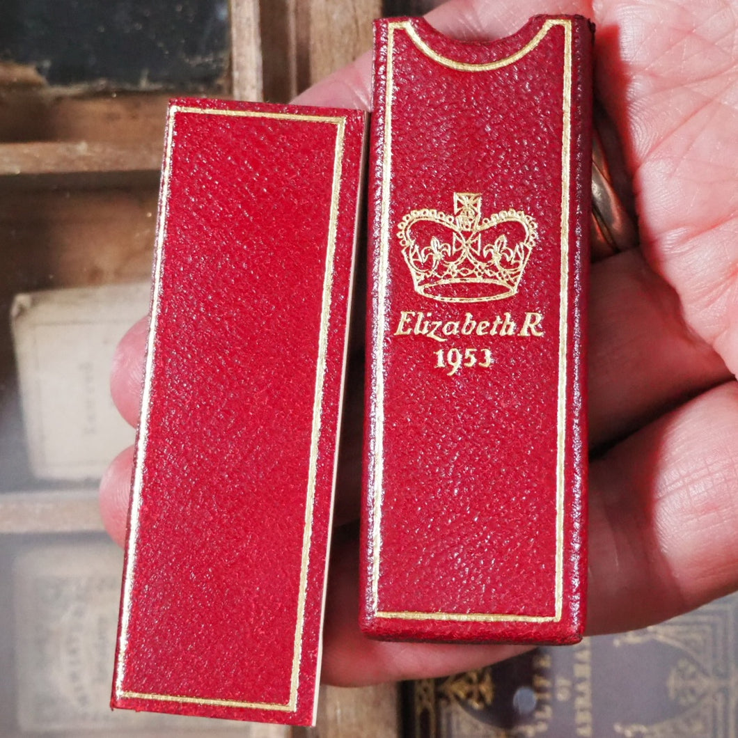 [Queen Elizabeth ii] E.R. Coronation Souvenir Memo Book. >>MINIATURE 