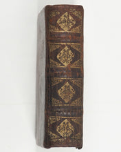Load image into Gallery viewer, KEMPIS, Thomas à. De Imitatione Christi Libri Quatuor. [Imitation of Christ] Antwerp: Prostant apud viduam &amp; filium Joannis Baptistæ Verdussen, 1696. >>MINIATURE PRAYER-BOOK<<
