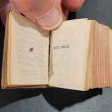 Load image into Gallery viewer, The Allies Bible in Khaki. (c. 1914) 936pp Glasgow &amp; London Bryce, David and Son (1914) .
