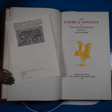 Load image into Gallery viewer, The Poems and Sonnets. SHAKESPEARE William. Gwyn Jones (Editor). Publication Date: 1960 Condition: Very Good
