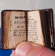 Load image into Gallery viewer, Exercice du Chretien [early 18th century miniature book]. Publication Date: 1737 Condition: Very Good. &gt;&gt;MINIATURE BOOK&lt;&lt;
