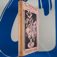 Load image into Gallery viewer, The Moment and Other Essays. VIRGINIA WOOLF. Publication Date: 1947 Condition: Very Good
